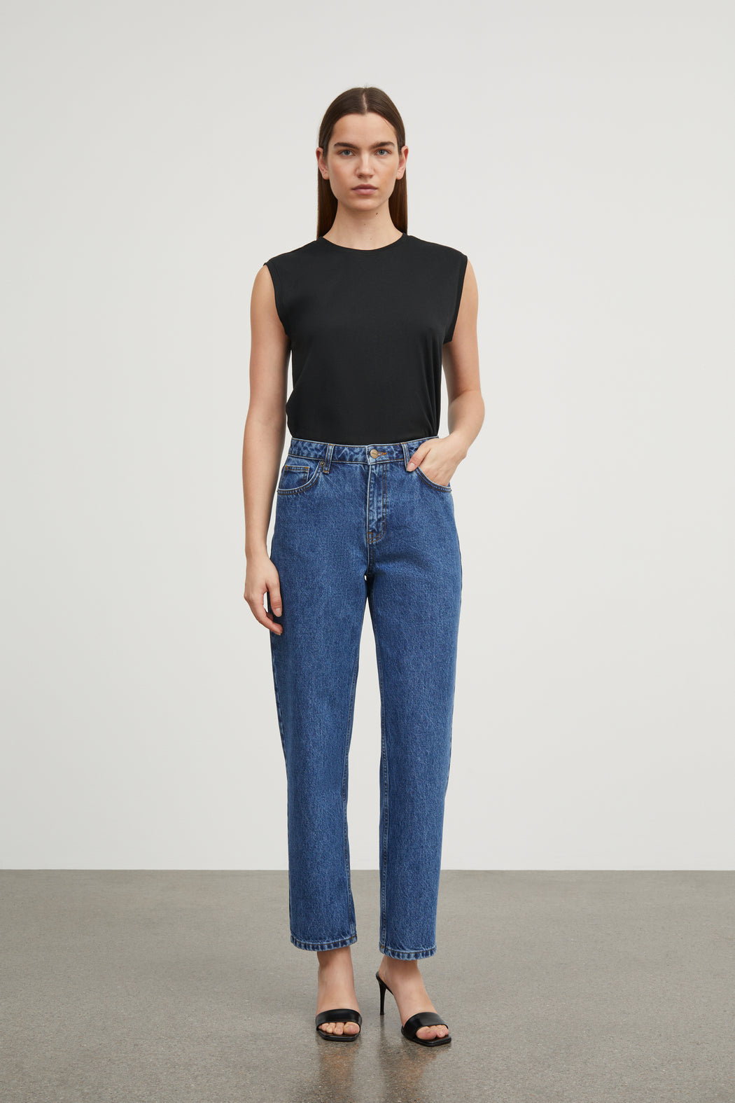 Allison Cropped Jeans Mid Blue
