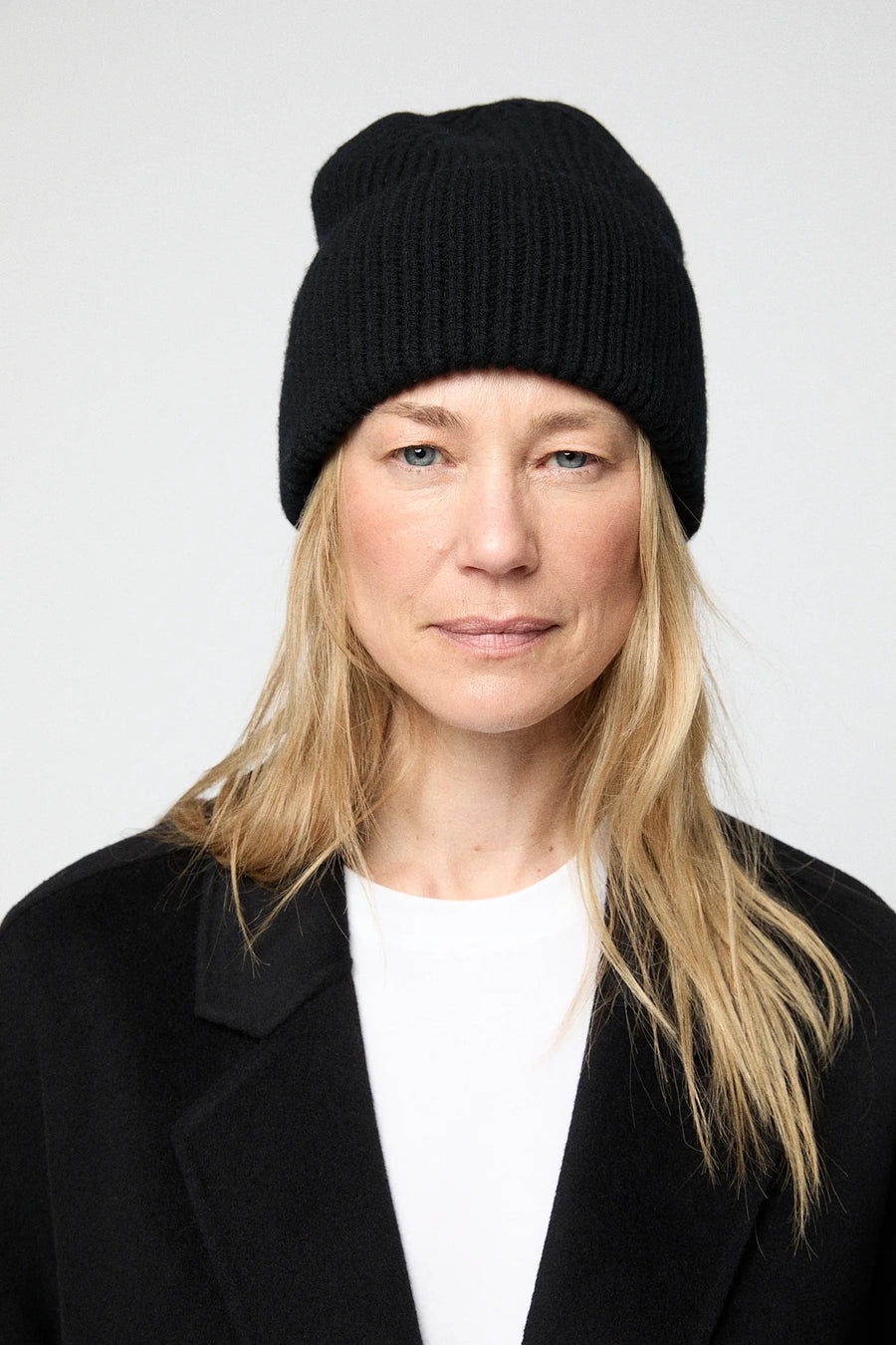 Avignon Beanie Jet Black