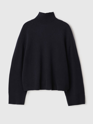 Cape Cod Turtleneck Sweater Navy
