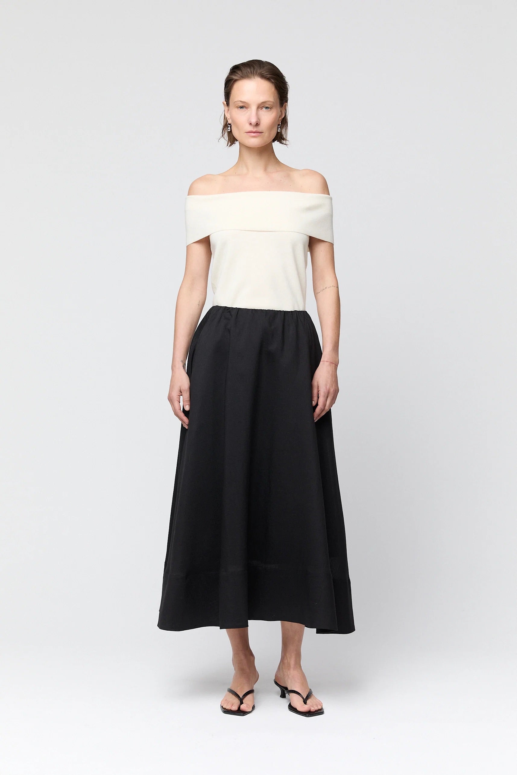 Compact Knit Off Shoulder Top - Macadamia