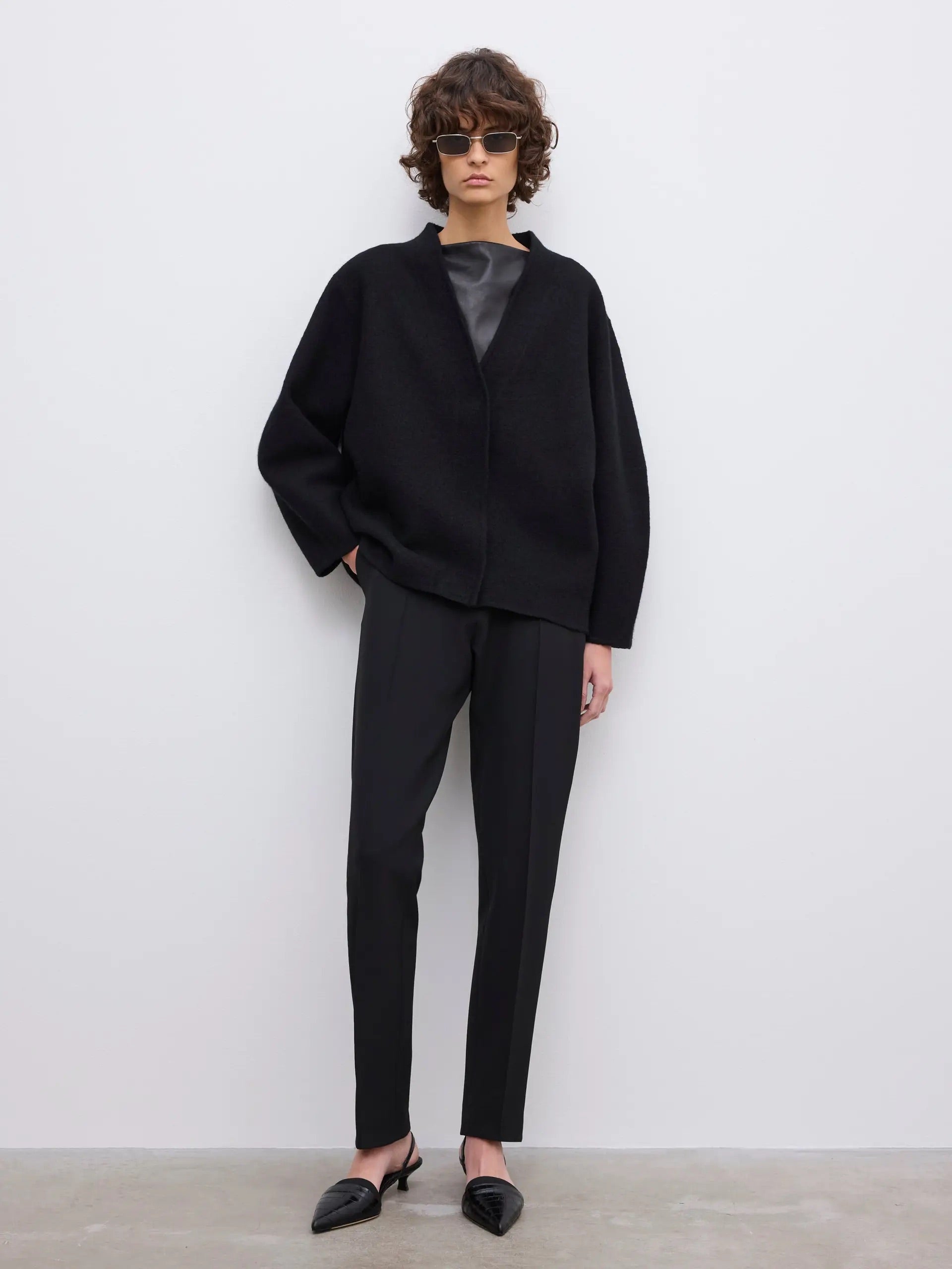 Bea Long Cardigan - Black