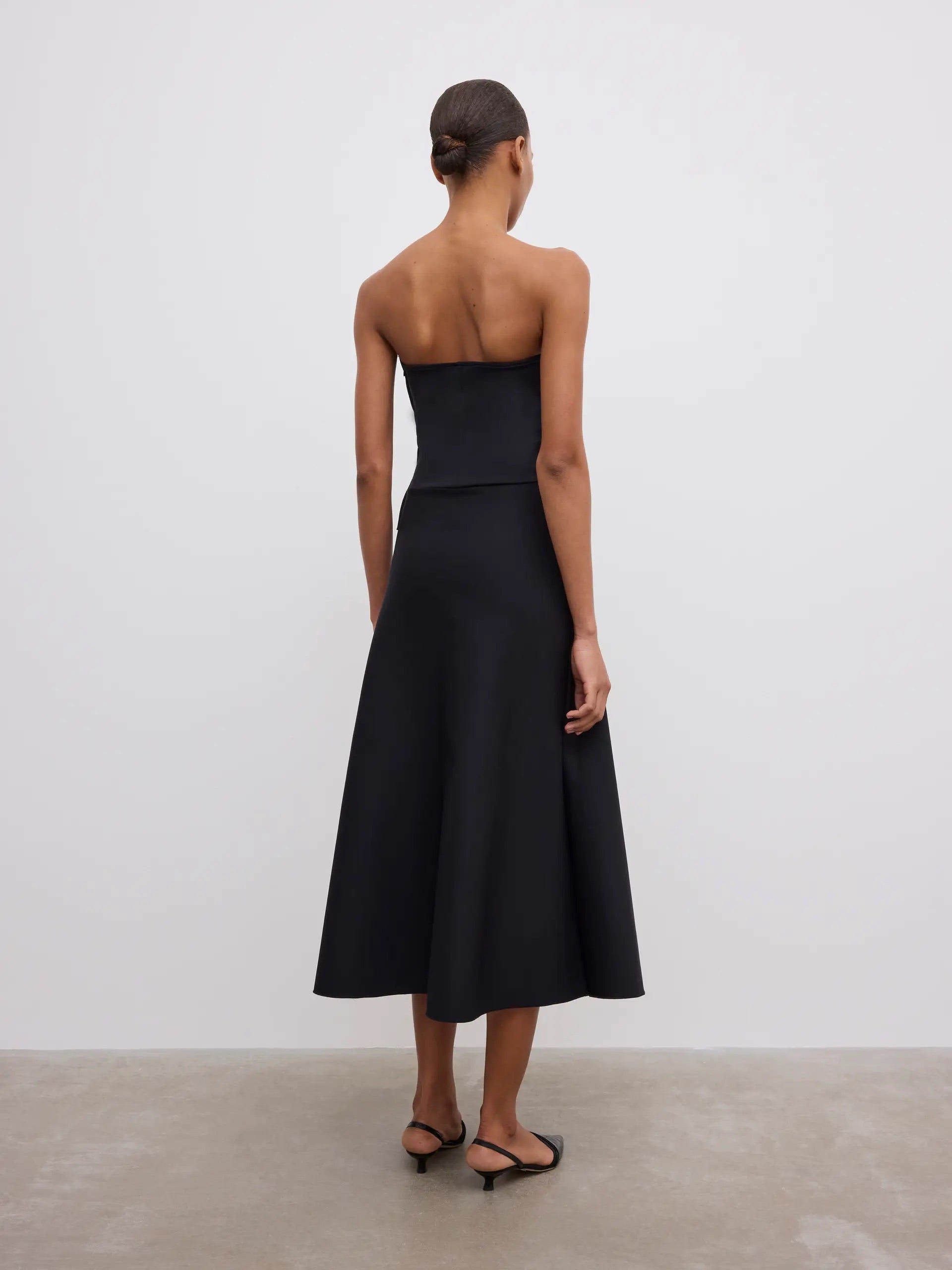 Sculpted Tube Top - Black