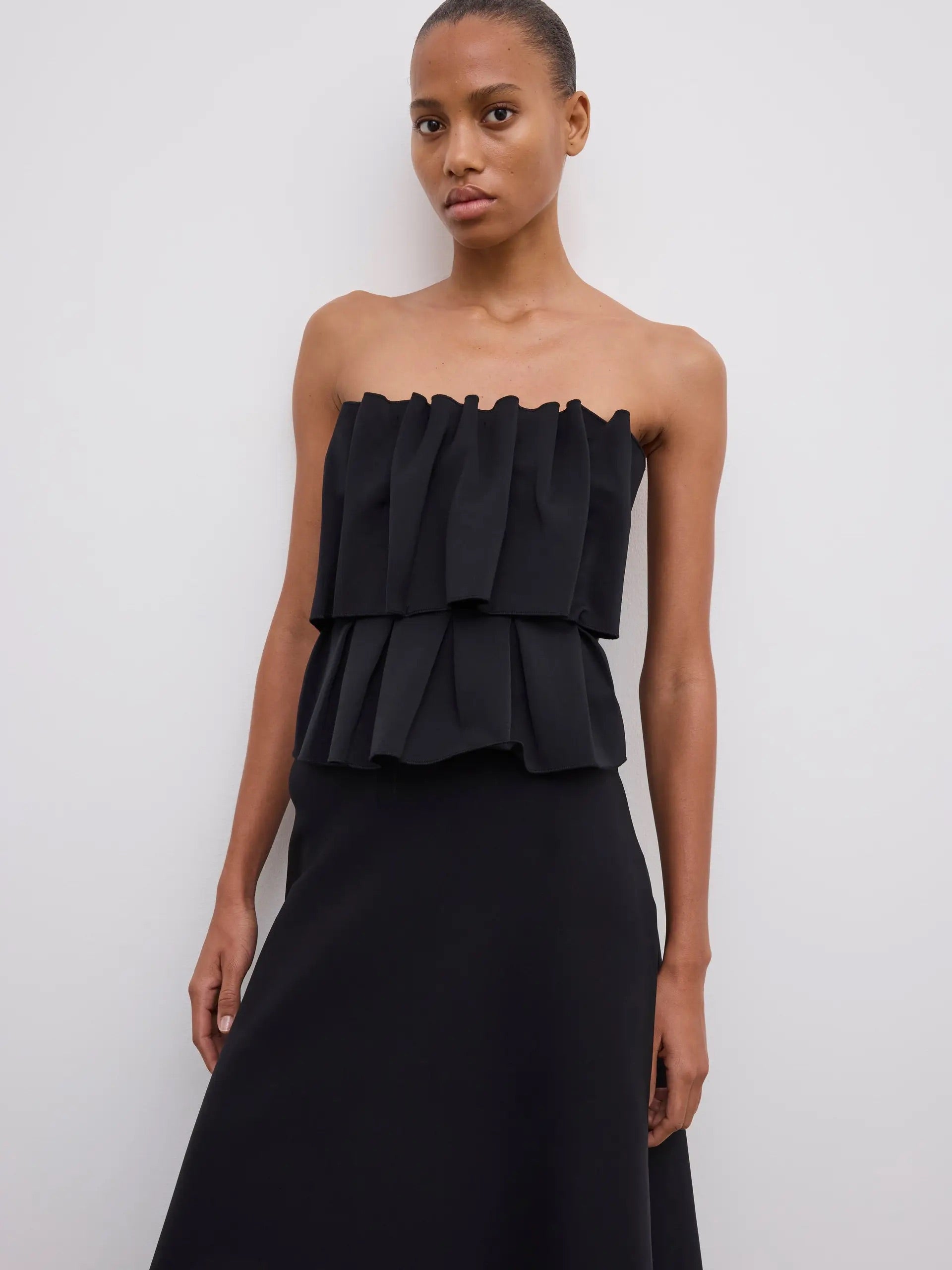 Sculpted Tube Top - Black