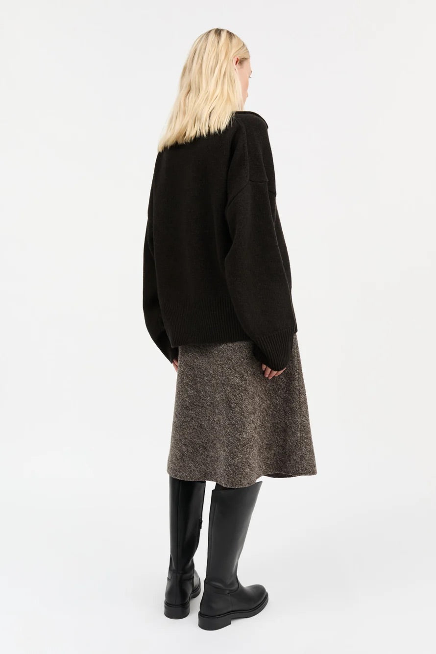 Dean V-neck Jumper Deep Brown