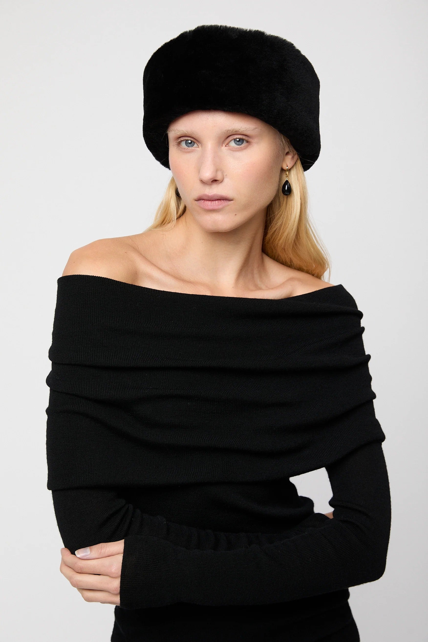Oslo Shearling Hat - Jet Black