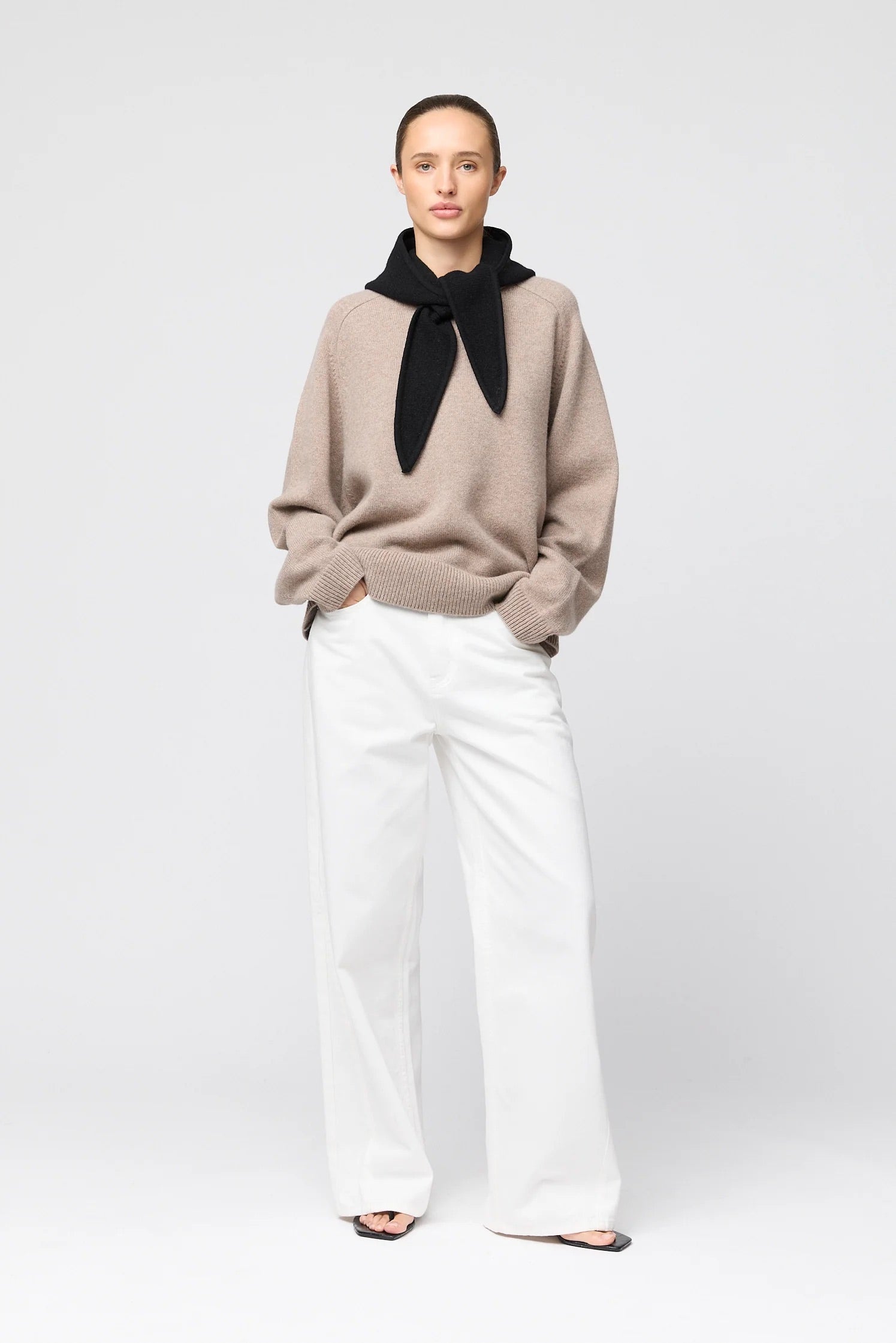 Tie Up Knitted Hood - Jet Black