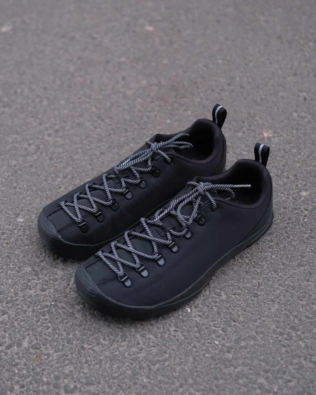 Jasper Sneaker - Flux Black