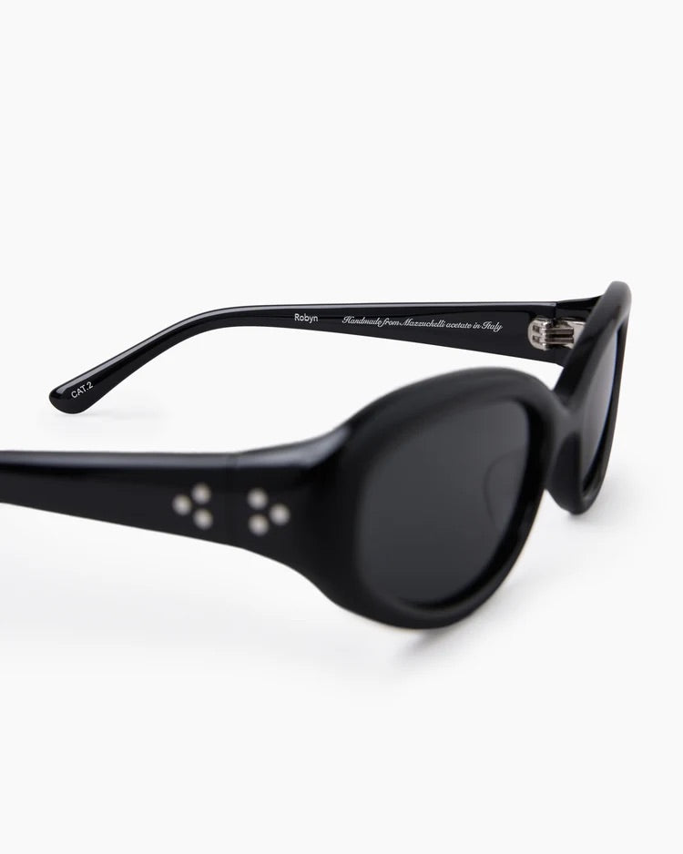 The Robyn Sunglasses - Black