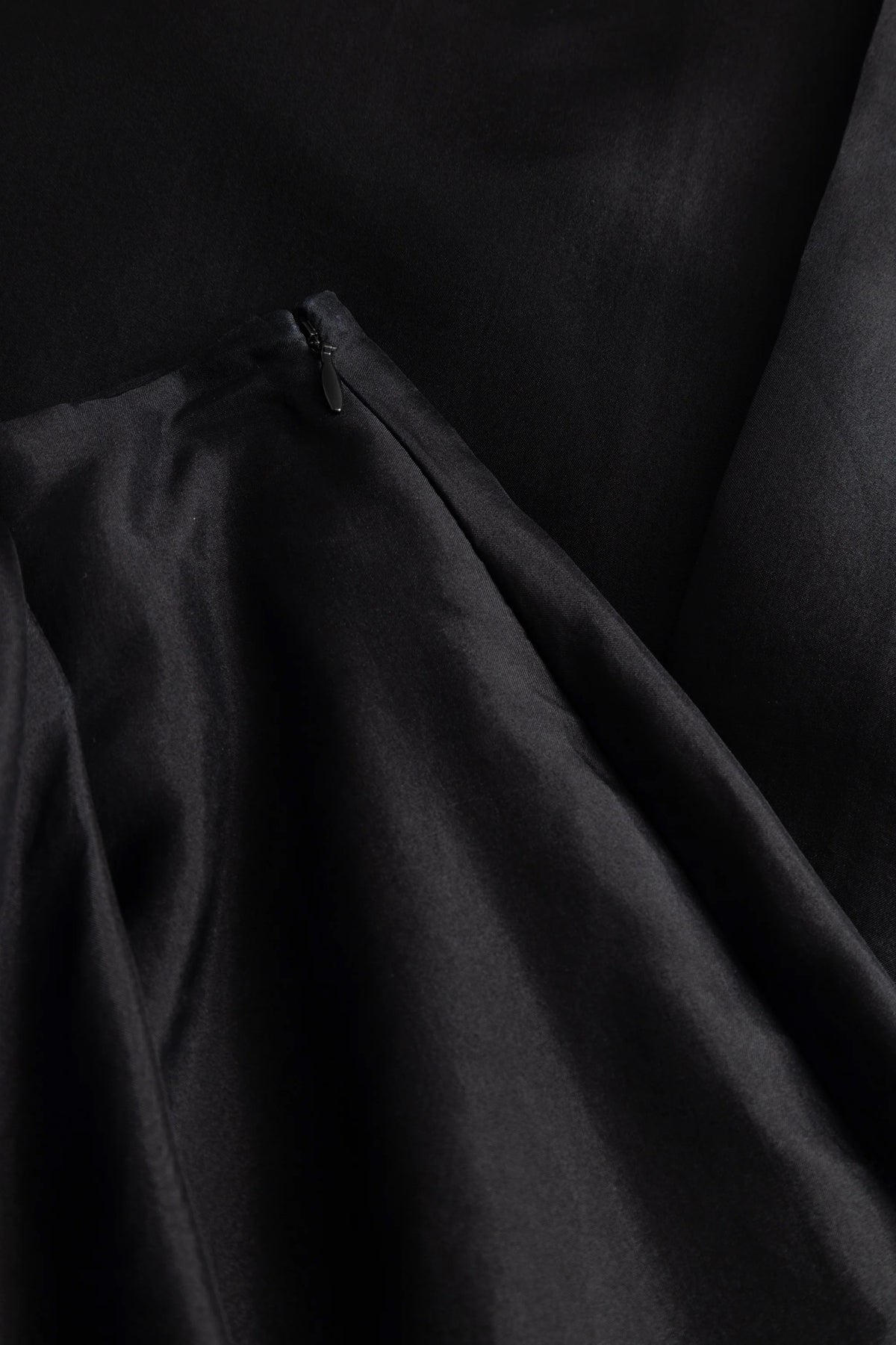 Niri Silk Organza Skirt - Black Quartz