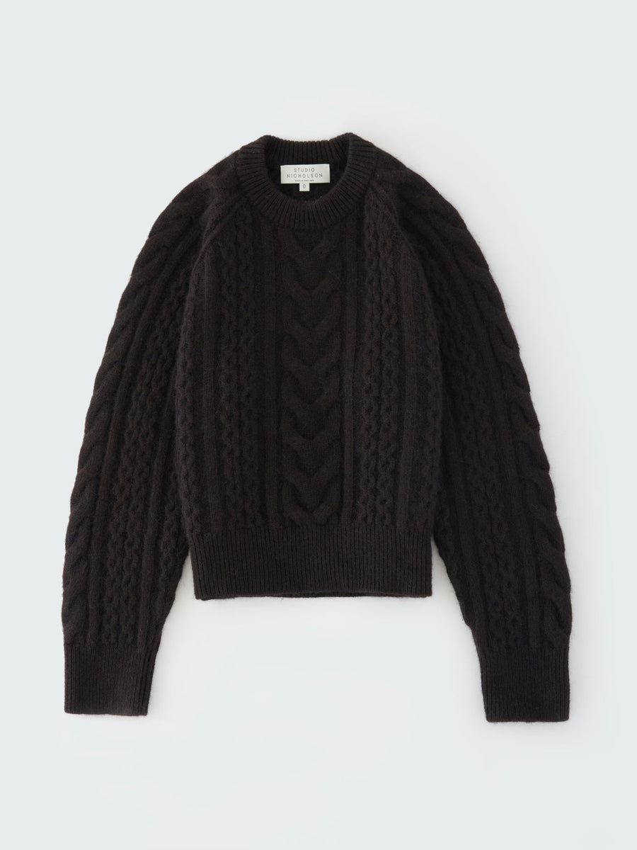 Molve Cable Knit