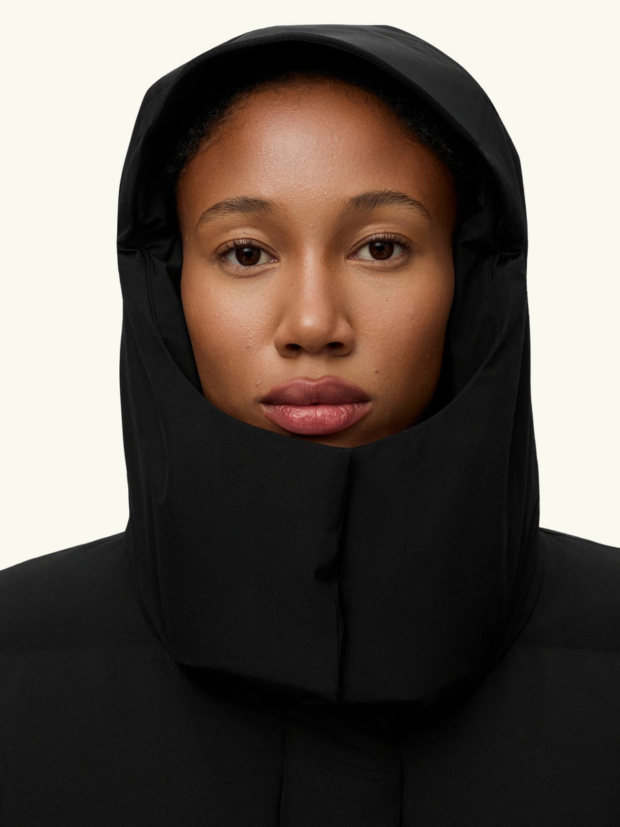 Selje Down Jacket Black