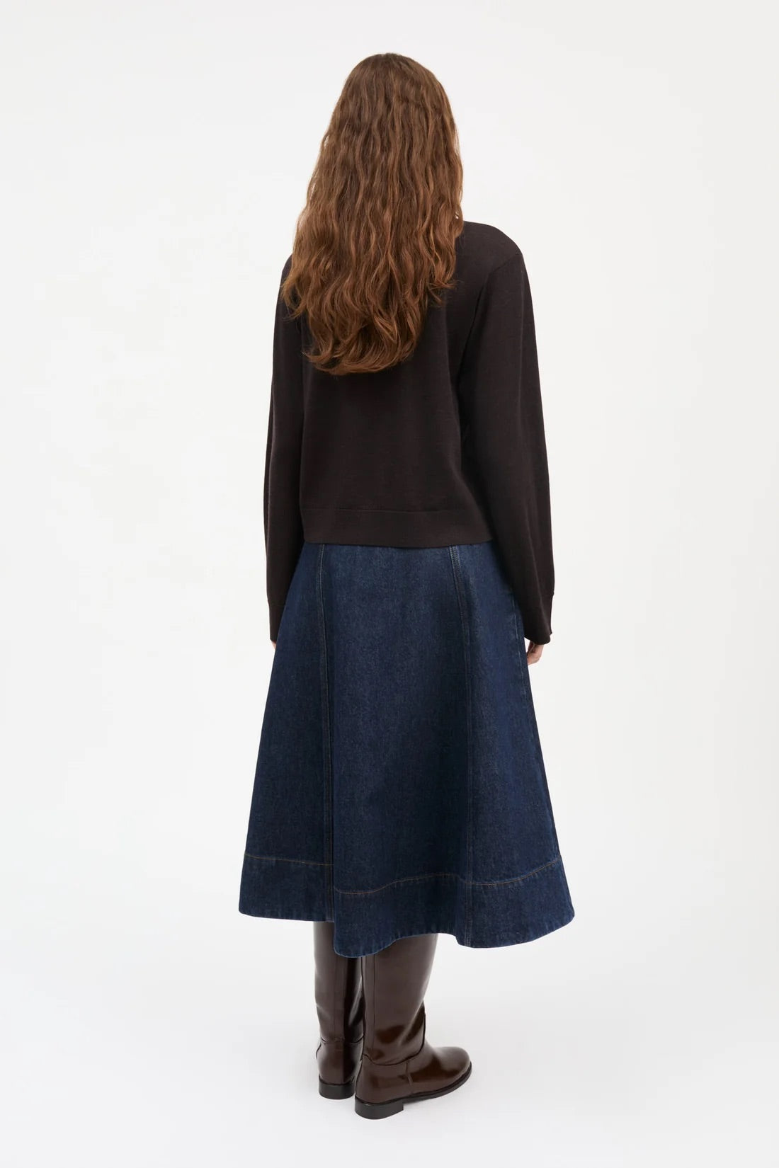 Amara O-Neck Jumper - Dark Brown