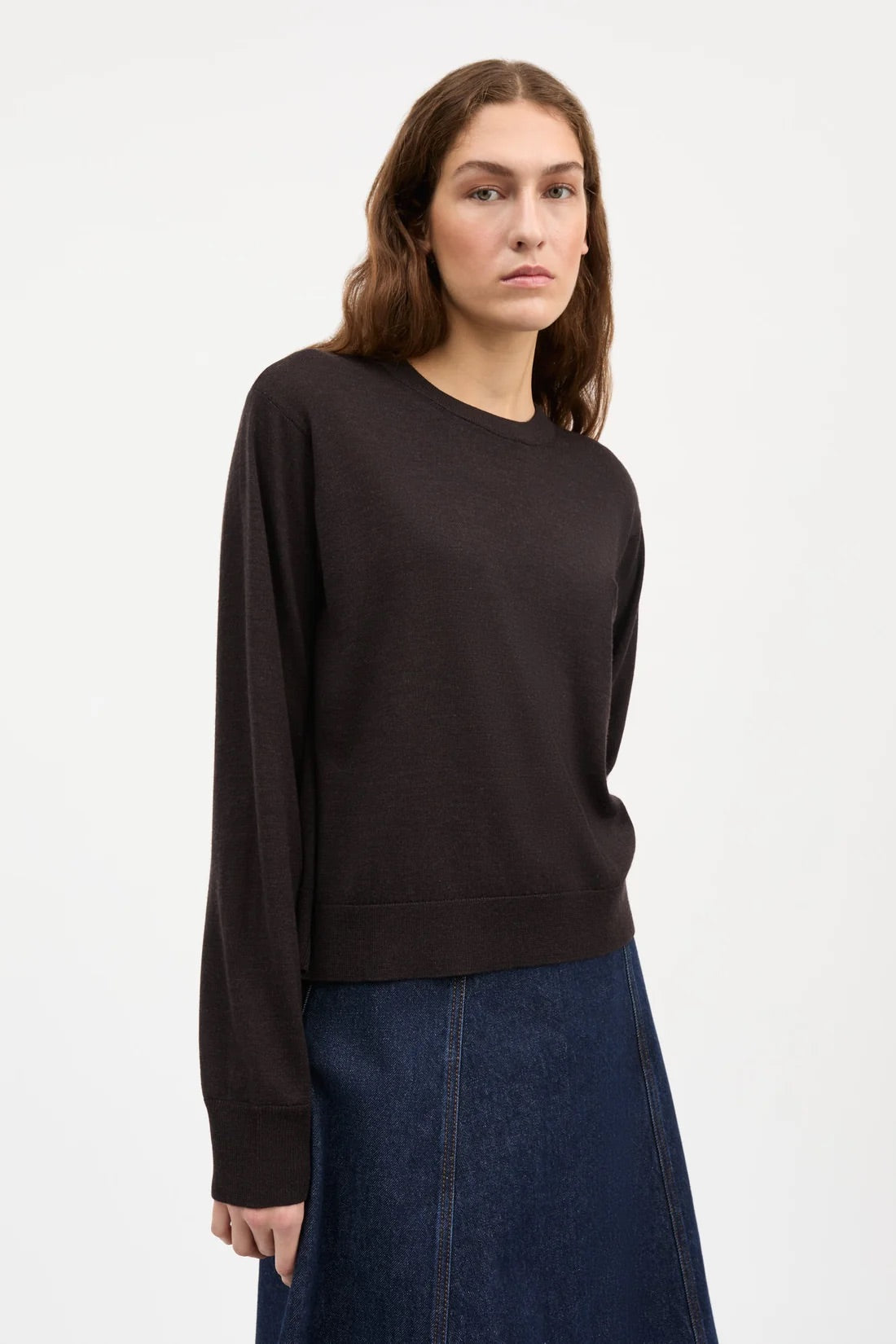 Amara O-Neck Jumper - Dark Brown
