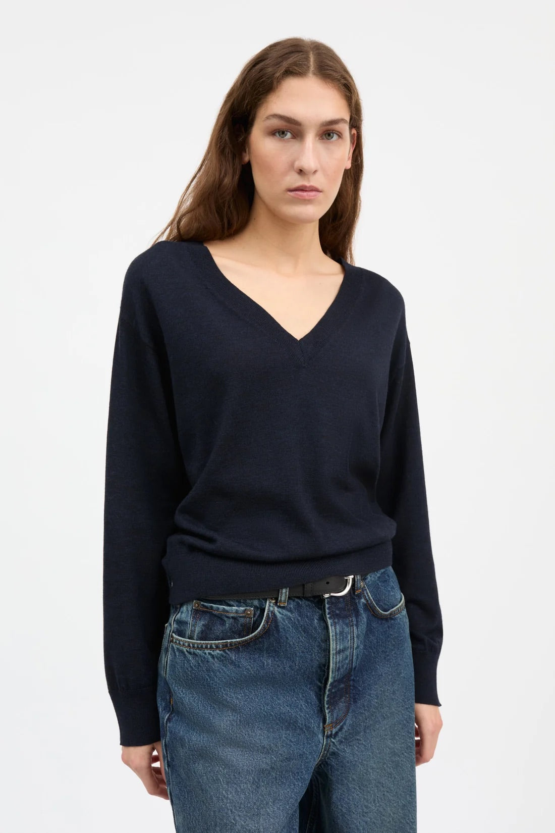 Amethyst V-Neck Jumper - Dark Navy