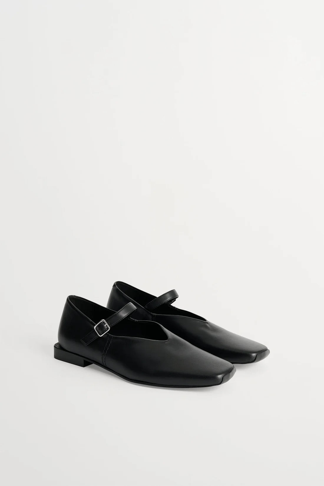 Square Strap Loafer - Black