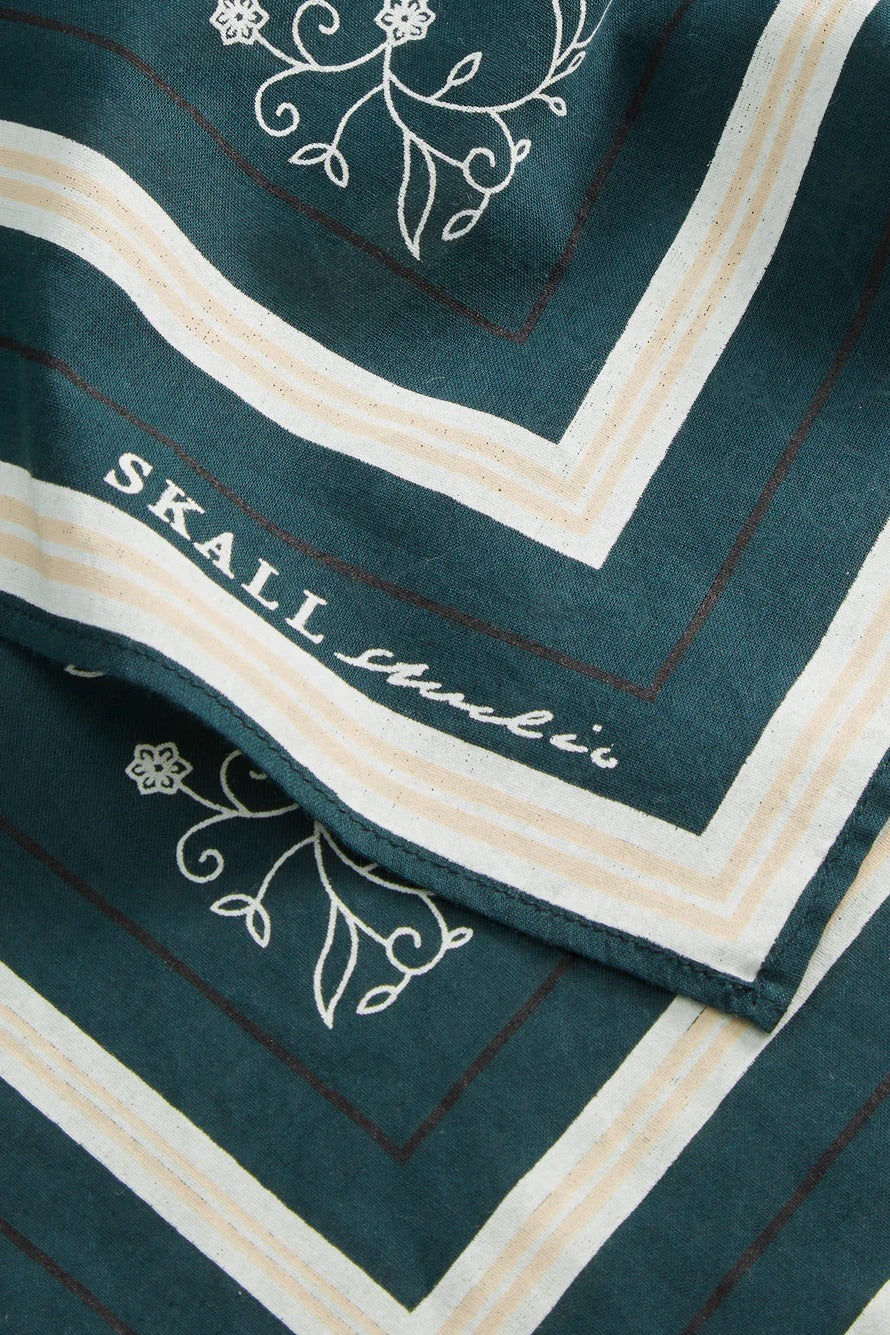 Skall Classic Scarf 55x55 Pine Green