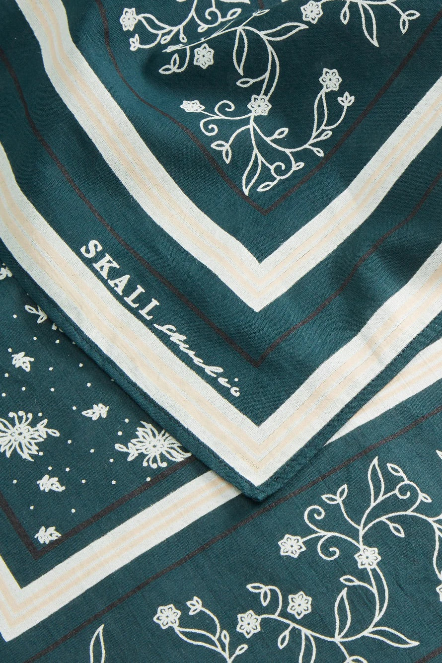 Skall Classic Scarf 90x90 Pine Green