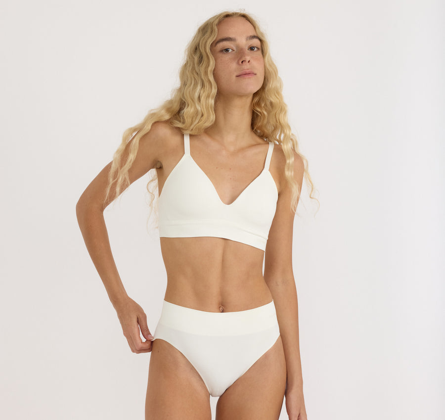 Smooth High-Leg Briefs Off-White