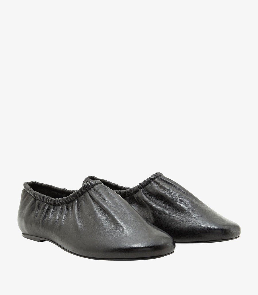 Swan Slip-Ons Black