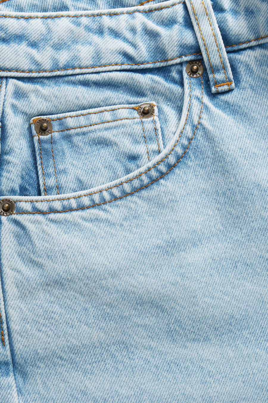 Taylor Cropped Jeans Worn Light Blue