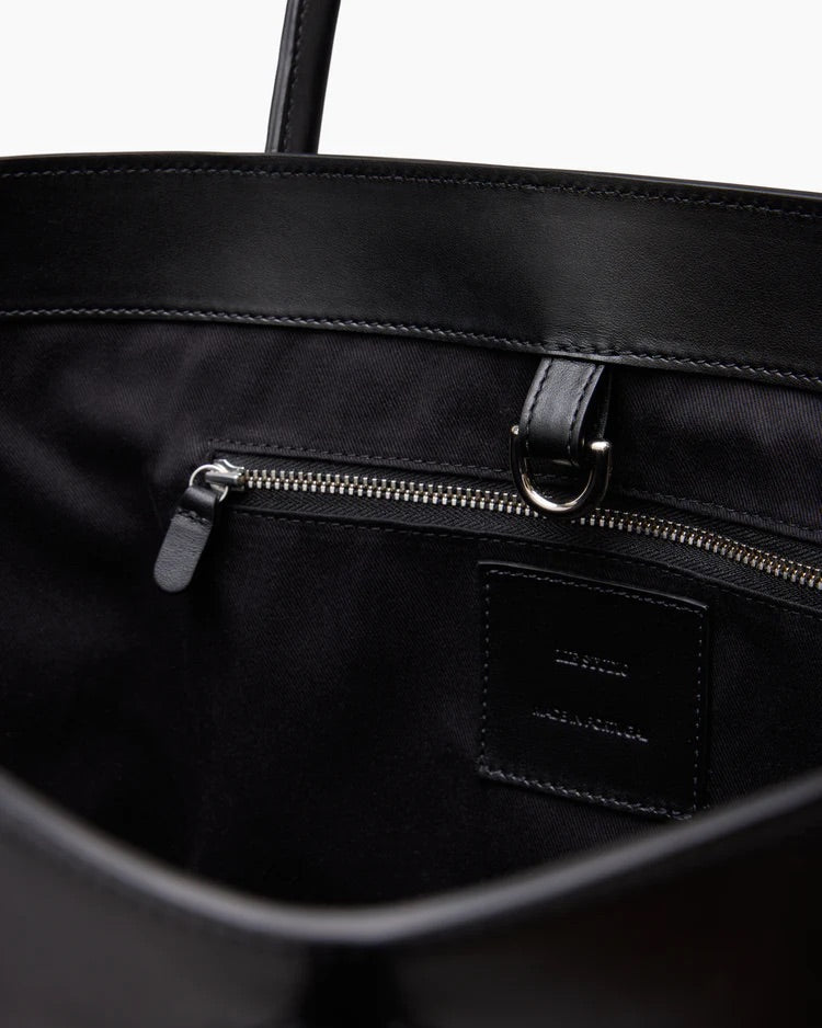 The Grace Tote Solid Black - ensemble