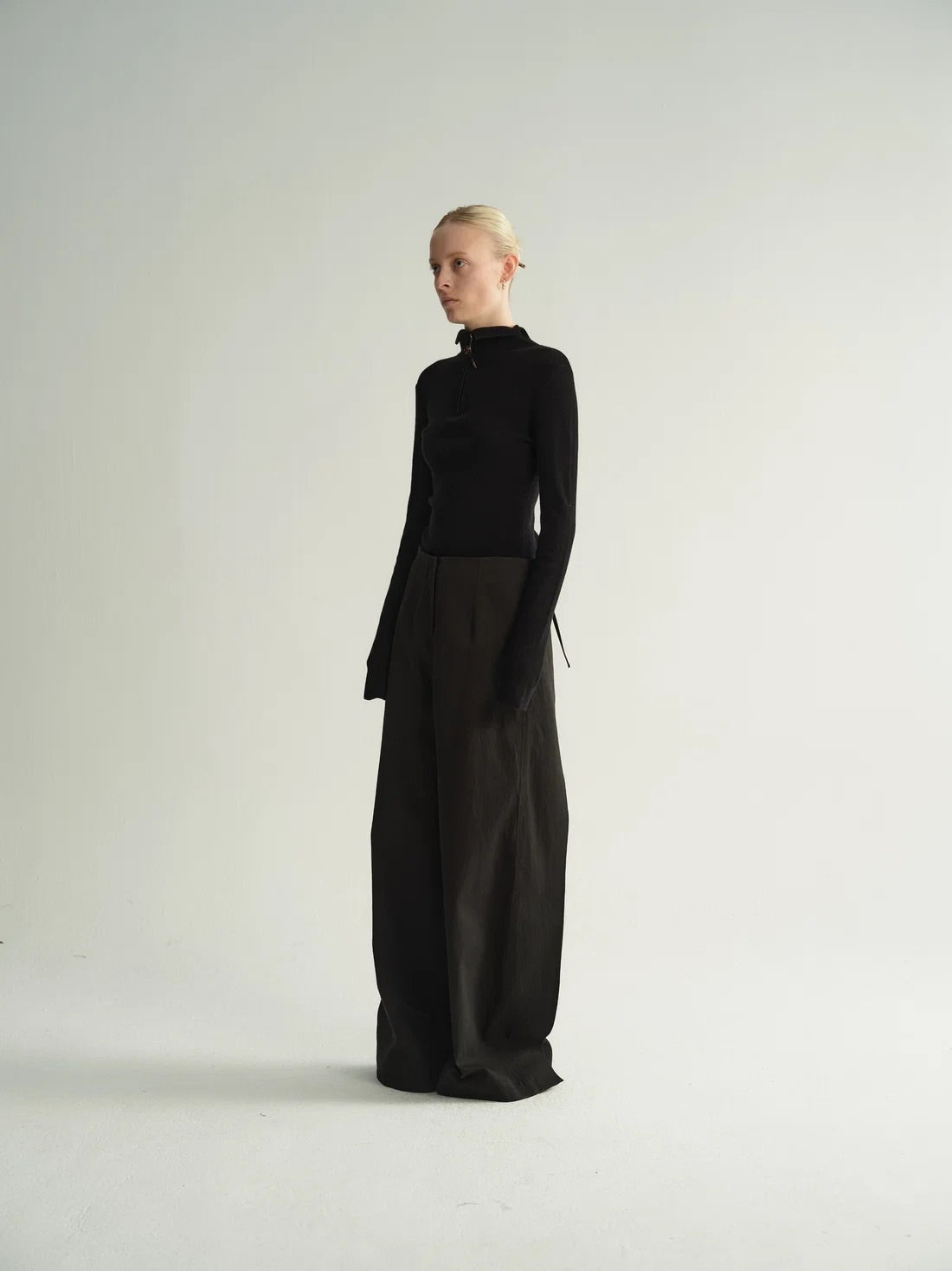 Astra Fold Trousers - Black