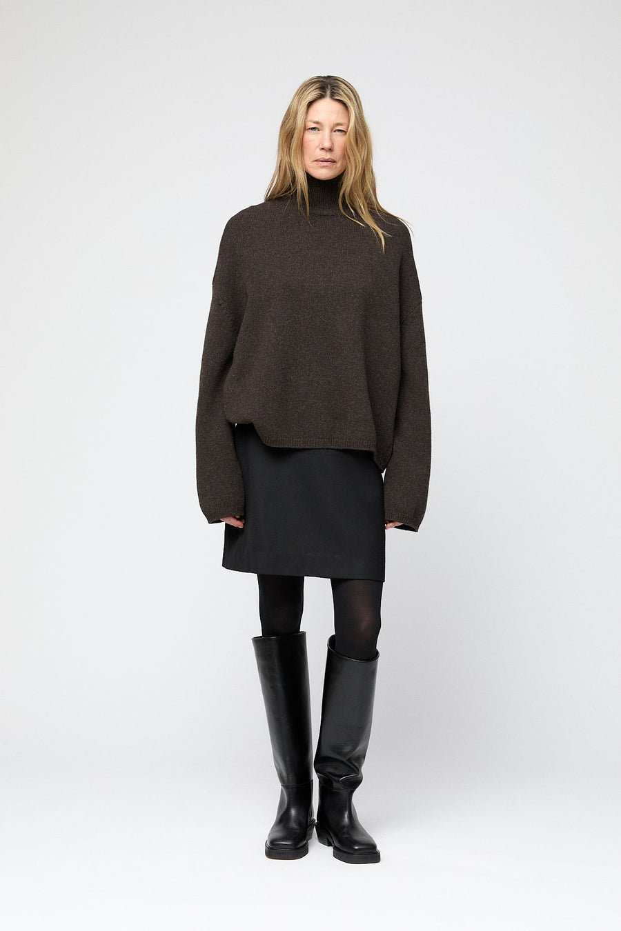 Wool Twill Straight Skirt Jet Black
